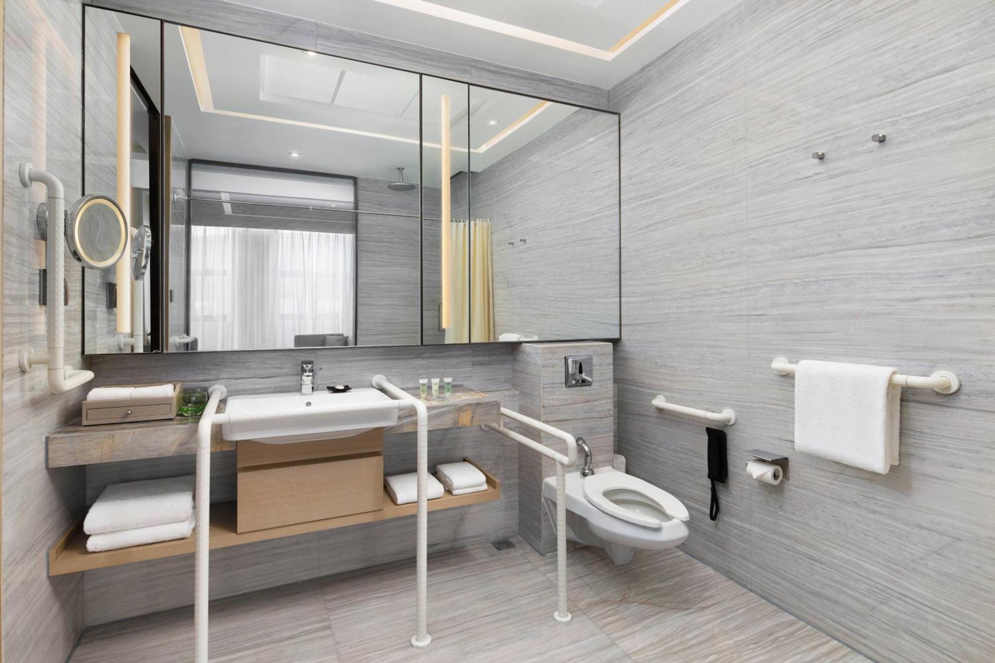 Courtyard By Marriott Jiangsu Taizhou Hotel Exterior foto