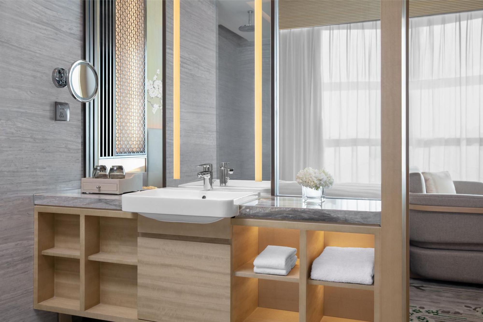 Courtyard By Marriott Jiangsu Taizhou Hotel Exterior foto